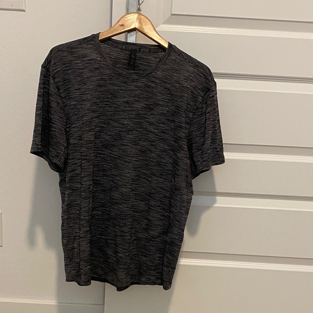 lululemon athletica Charcoal Short Sleeve Tee